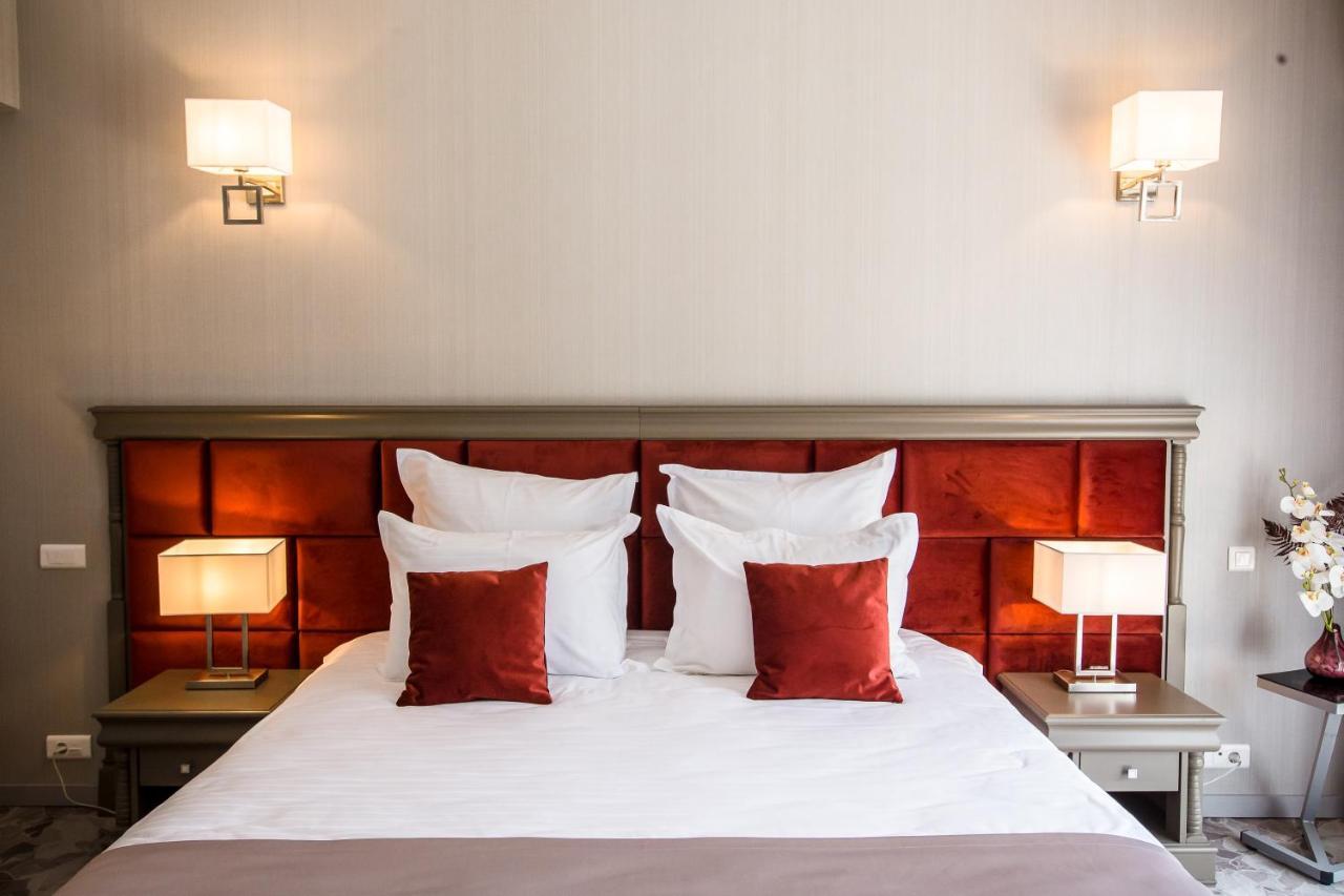 Hotel Carpat Inn Azuga Εξωτερικό φωτογραφία