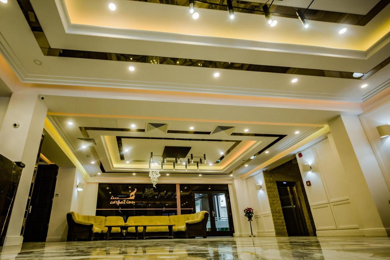 Hotel Carpat Inn Azuga Εξωτερικό φωτογραφία
